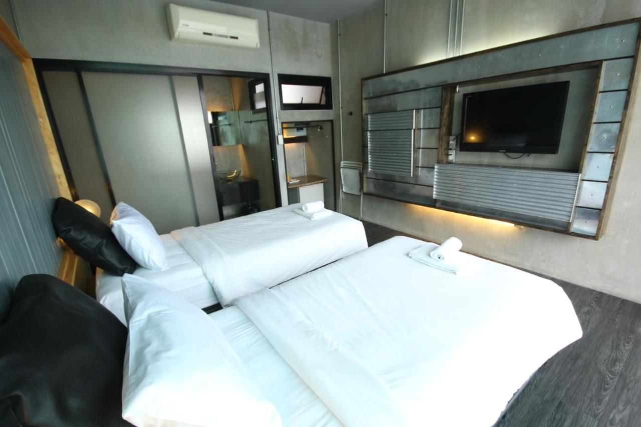 BED STOP Hotel Chiangmai Chiang Mai Bagian luar foto
